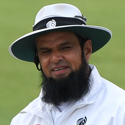 Aleem Dar