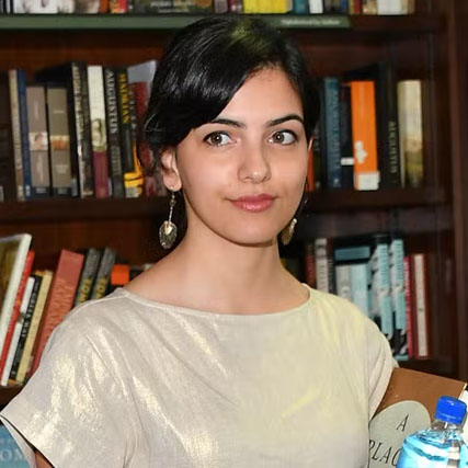 Fatima Farheen Mirza