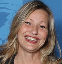 Joey Lauren Adams